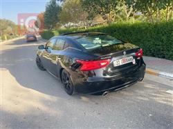 نيسان ماكسيما